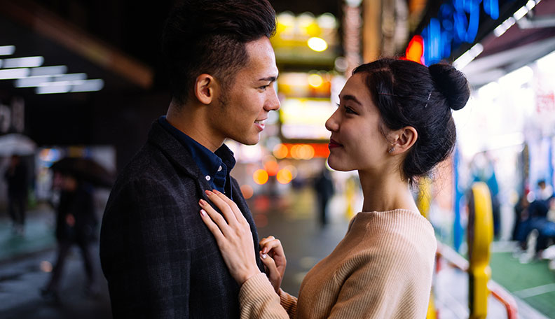 How to Read the Signs Your Guy Means It When He Says 